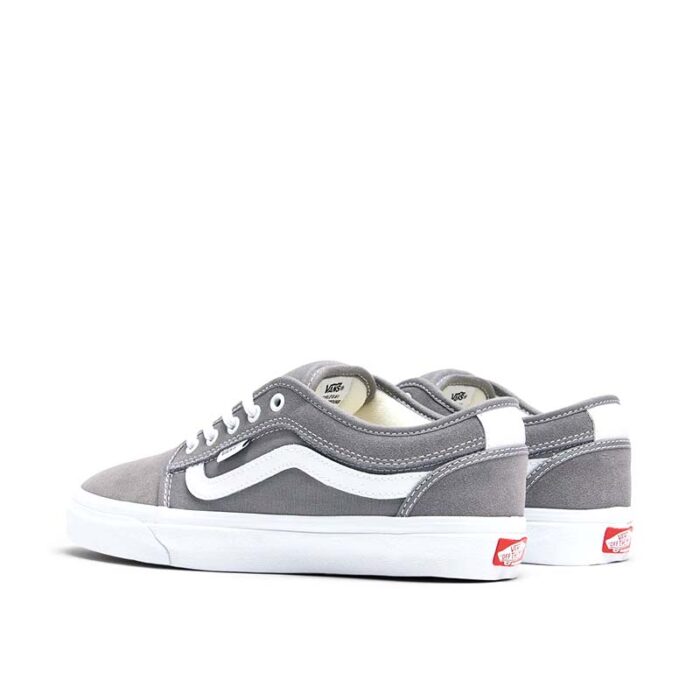 vans-skate-chukka-low-sidestripe-shoes-light-grey