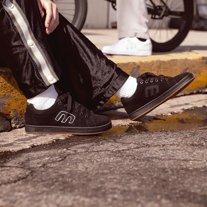 Etnies Callicut Skate Shoe Black/White - Image 3